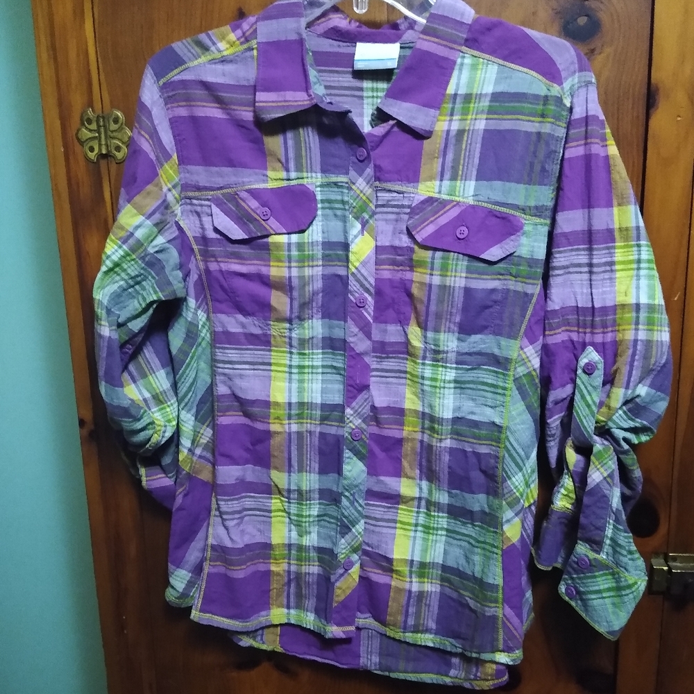 Columbia plaid button up, women's XL